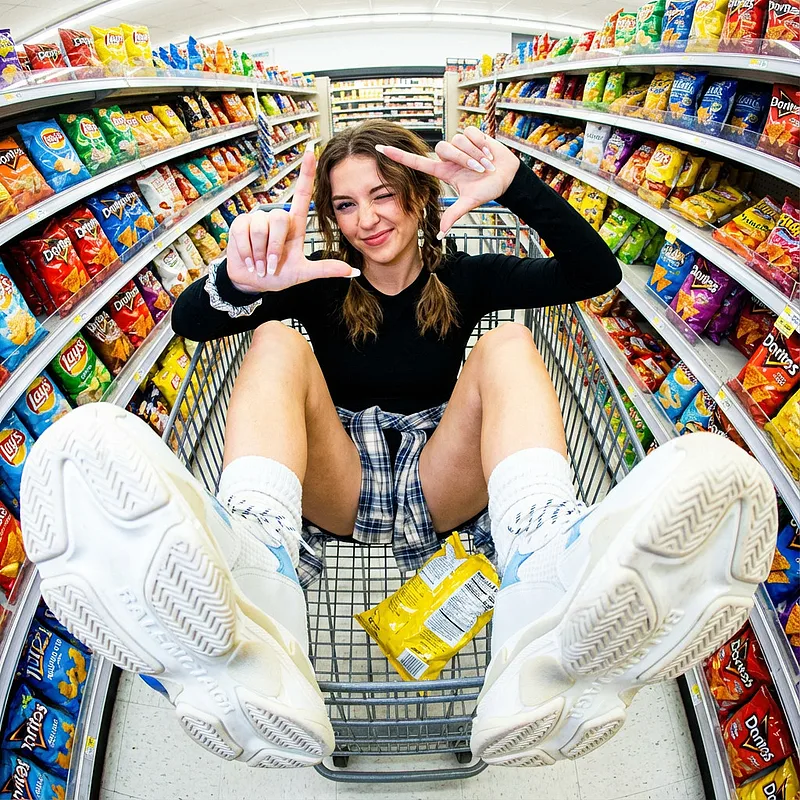 生活场景自拍 · 超市购物车