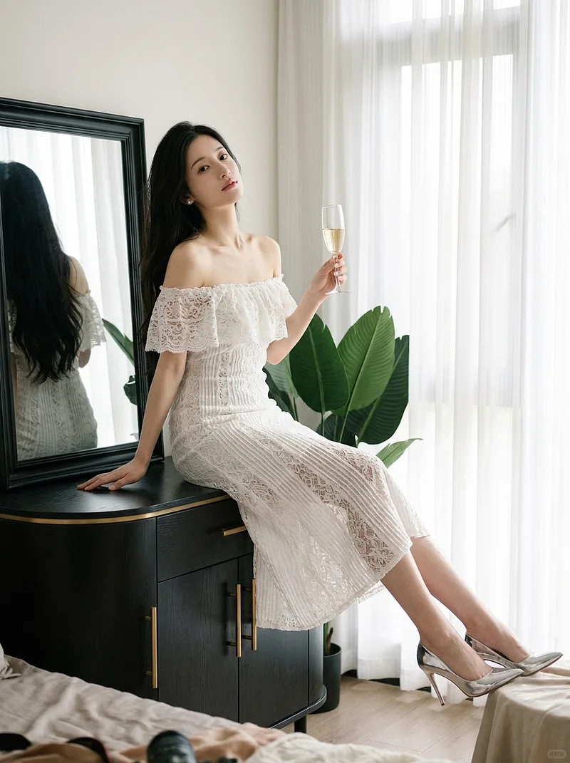 蕾丝系美女写真